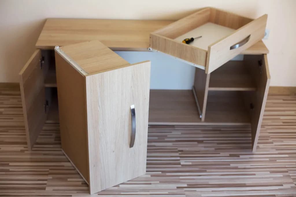 مونتاژ قطعات کابینت ام دی اف